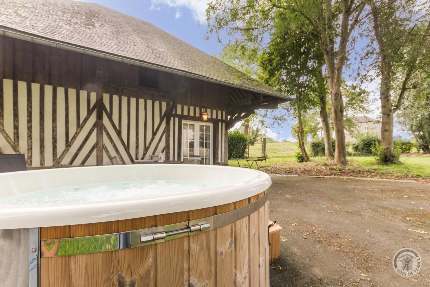 L'Atelier A L'Oree Des Bois Saint-Pierre-en-Auge Exterior foto